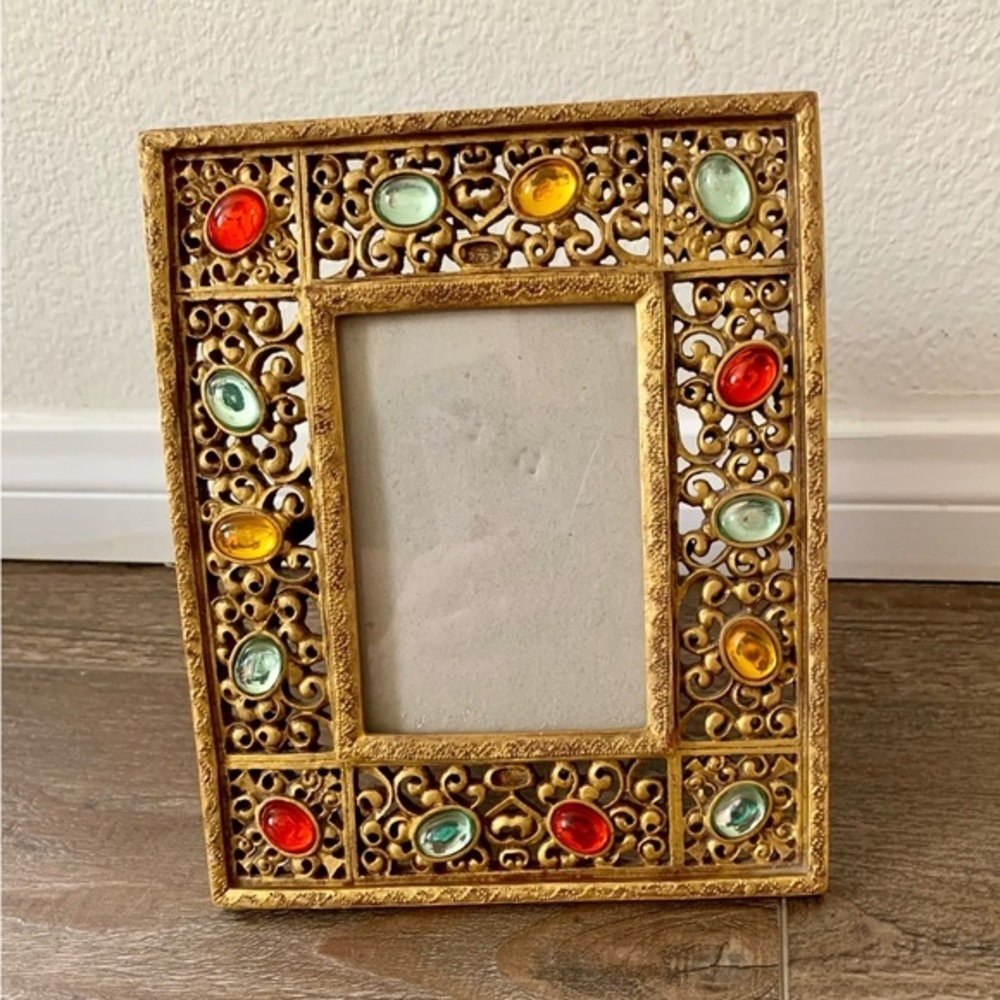 Ornate Jewel Photo Frame 7/9”